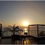 Breathtaking Sea View 아파트