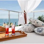 Breathtaking Sea View 아파트 *