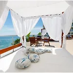Breathtaking Sea View * 비알라